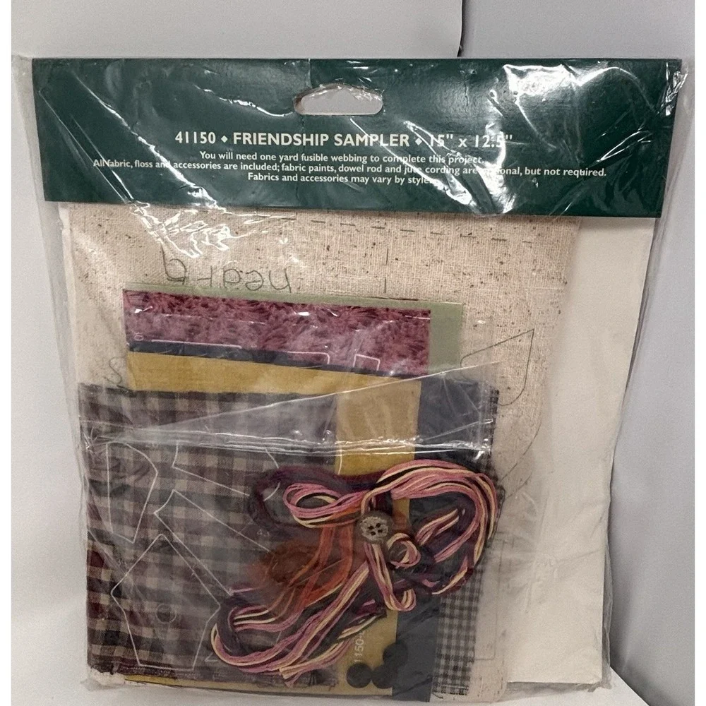 Vintage‎ Bucilla PatchWorks 41150 Friendship Sampler Applique Quilt Craft Kit